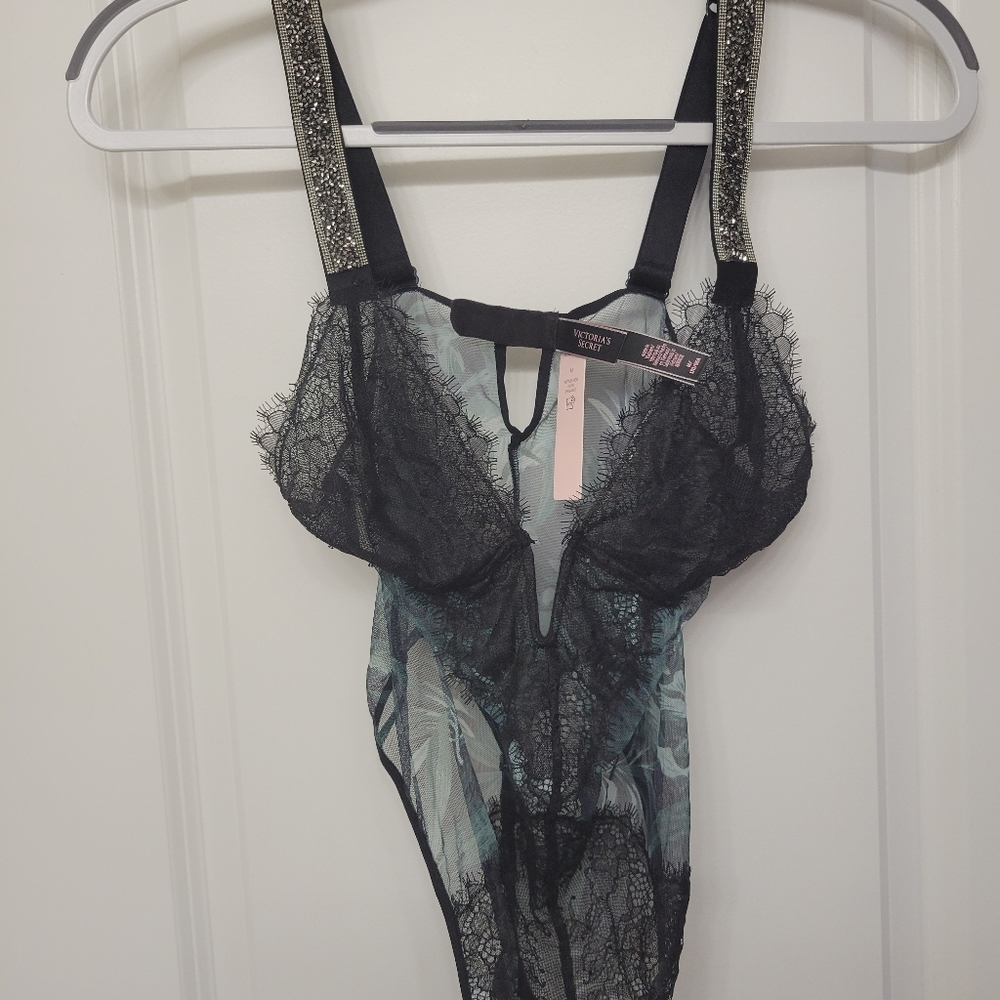 Victoria's Secret M Green Bodysuit